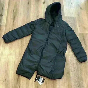 Nike reversible black paw print parka white logo